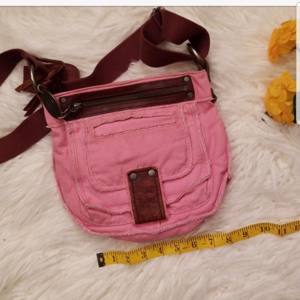 AUTHENTIC Juicy Couture Crossbody - Picture 7 of 7
